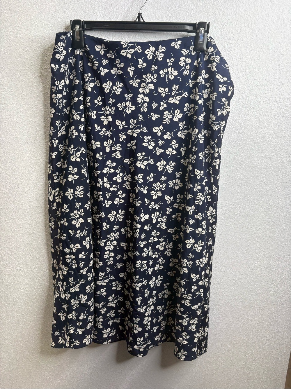 Lauren Ralph Lauren Size 14 Black Label Midi Floral Skirt NWT